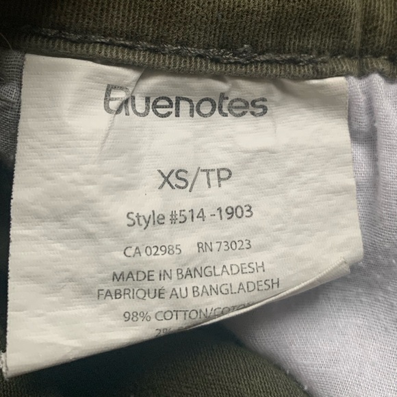 Cargos - Picture 3 of 4